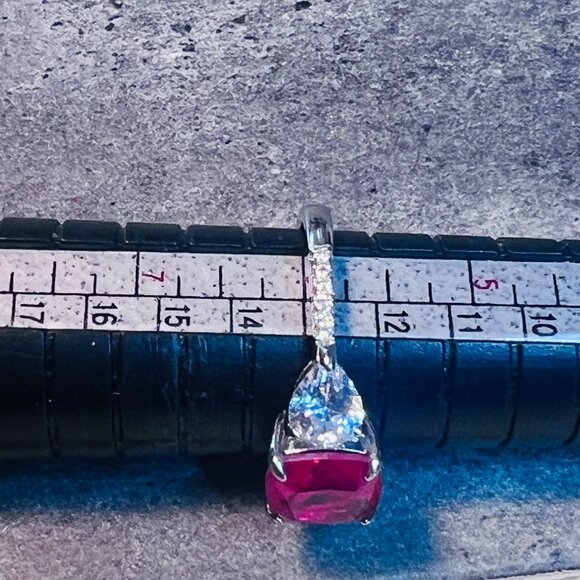 Ring Bomb Party Ring, NWOT, Size 6 red stone - Picture 4 of 6